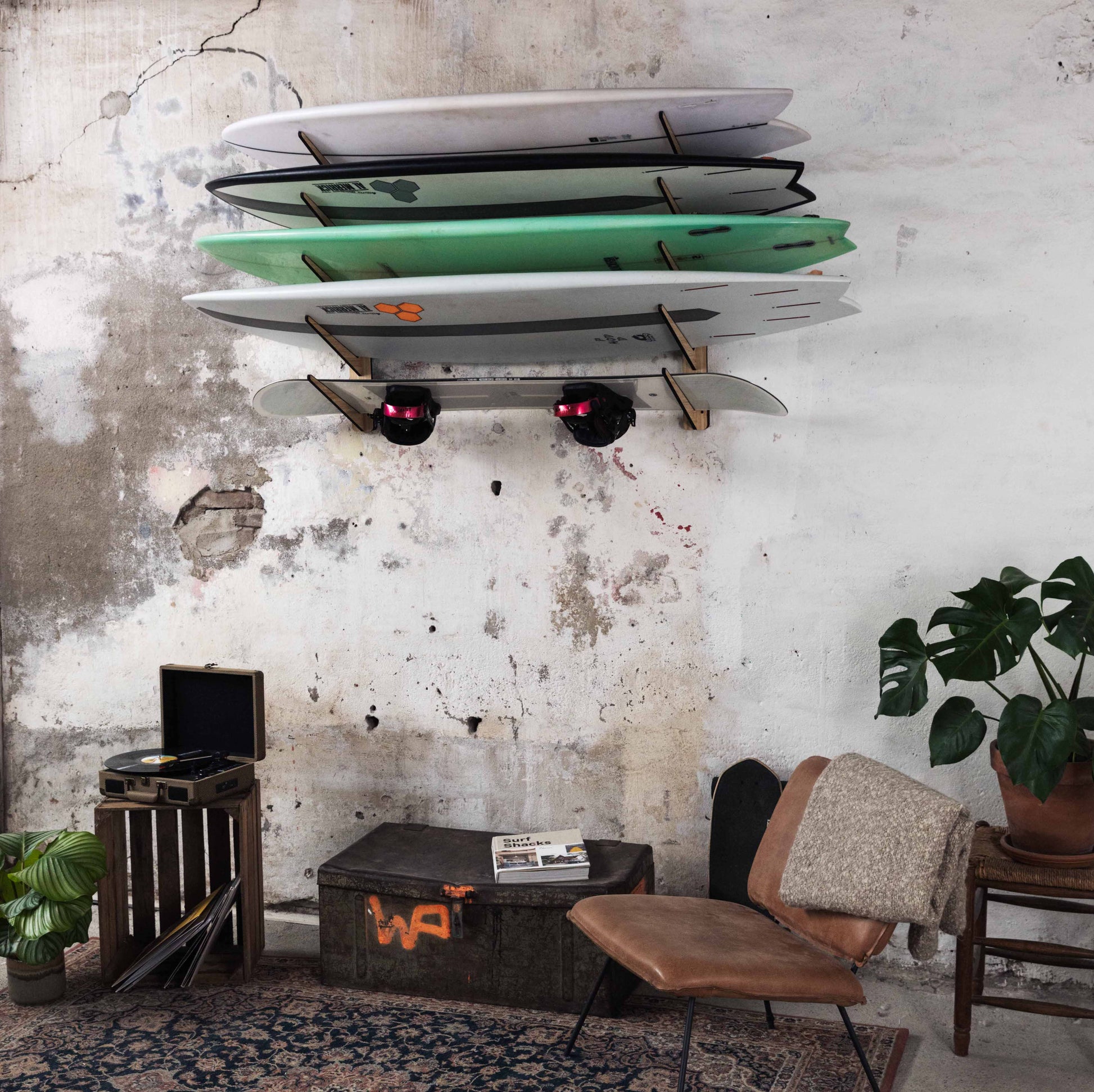 SHCK RACK The Stacker horizontal multi 5 surfboard rack with snowboard